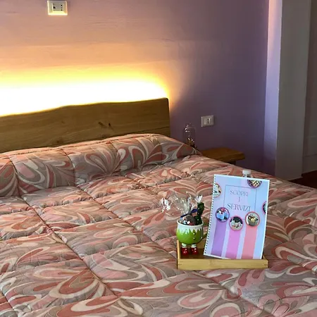 Il Bosco Incantato فندق مبيت وإفطار بورغو سان دالمازو